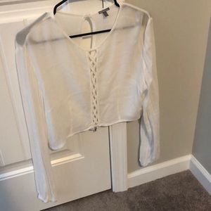 White long sleeve crop shirt